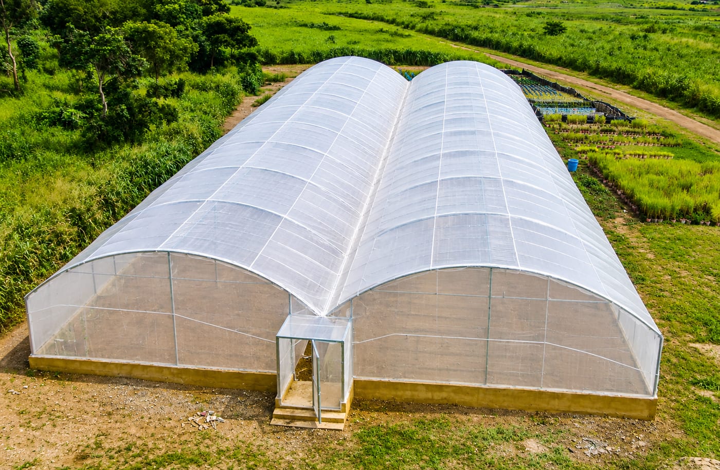 Yamoussoukro — multichapelle, 1 000 m²